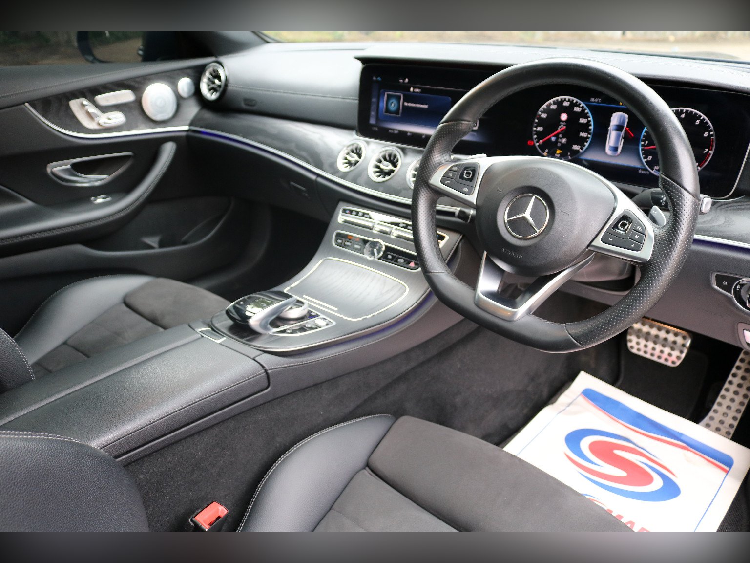 Used 2018 Mercedes Benz E Class E 300 Amg Line Premium 2 Door For Sale In Wembley Middlesex Twinstar